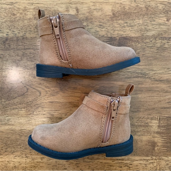 Gap Toddler Vegan Suede Bow Chelsea Boots; Size 6 - Picture 2 of 7